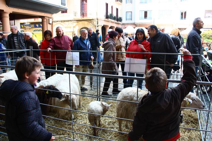 Baserritarrentzat hamaiketakoa astelehenean, San Isidro Egunez