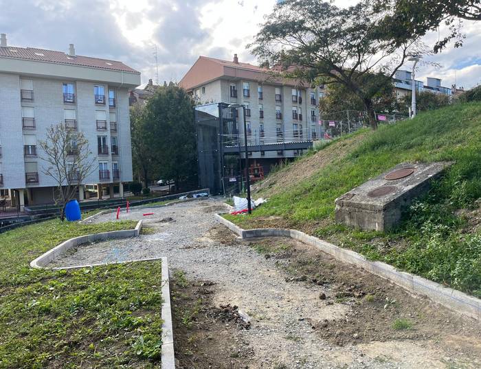 Larretxoko irisgarritasuna hobetzeko lanak egingo dituzte urte amaiera baino lehen