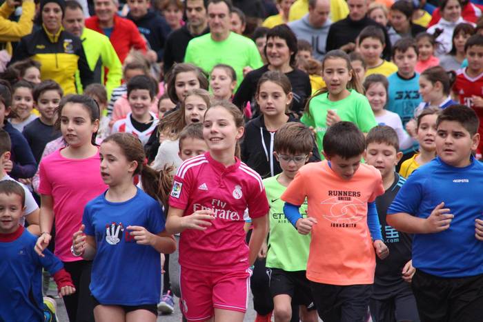 ARGAZKI BILDUMA: Orioko haurren San Silvestre lasterketa