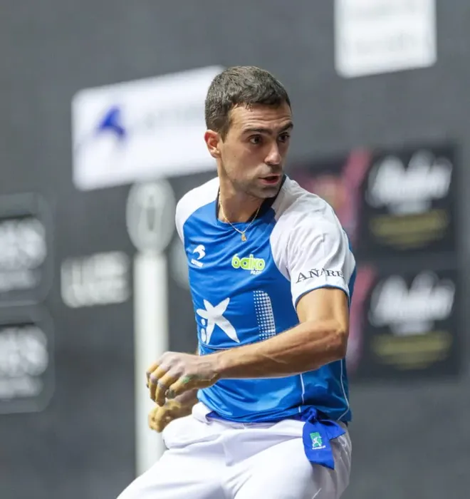 B Serieko buruz buruko pilota txapelketaren finalerdietako protagonistak, ebatzita
