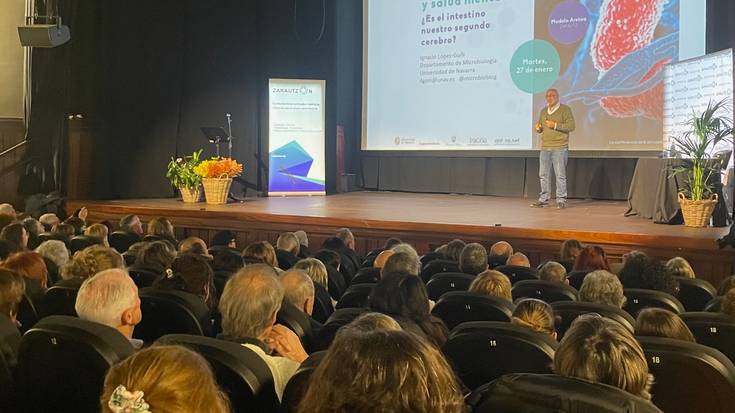 Arrakastatsua izan da Lopez Goñiren hitzaldia