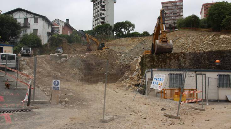 Martxan dira Aldapetako obrak