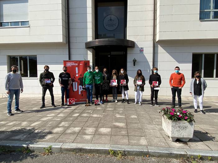 Imanol Inza eta Nerea Azpiazu nagusitu dira Azkoitia-Azpeitia maratoi erdi birtualean