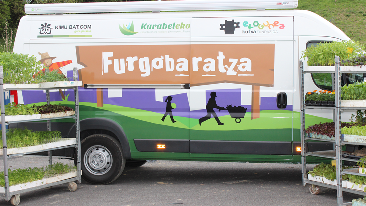 Barazkiak eta loreak ugaltzen ikasteko aukera izango da etzi Iraetako Baratze Parkean