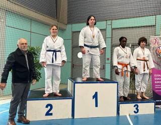 Euskadiko Judo Txapelketan bigarren egin du Alba Padronesek