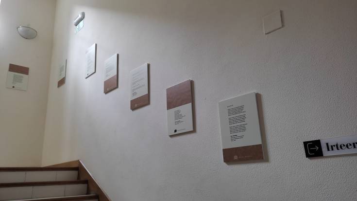 'Hitzak Zaindari' erakusketa ikusgai dago Sanz Enean