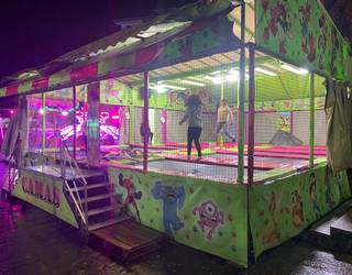 Eguraldiak zapuztu du barraken irekiera