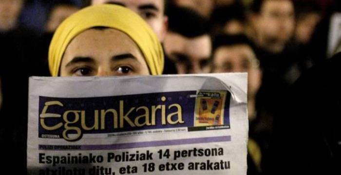 'Egunkaria, gizarte zibilaren arrakasta' liburuari buruzko solasaldia izango da bihar Zarautzen