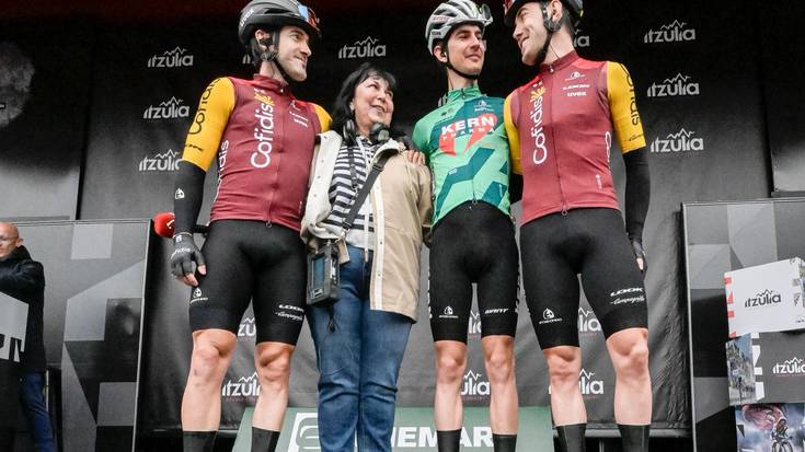 Arritxu Iribar omendu dute Euskal Herriko Itzuliaren amaieran