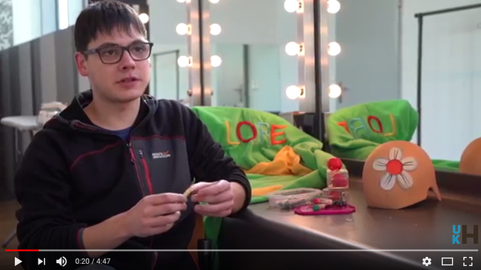 'Mikrouhinak' bideo sortako bigarrena, Ekain Ibarguren 'Lore'