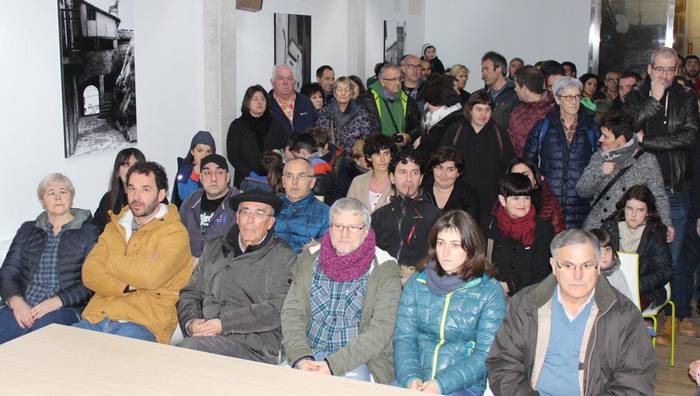 Uranga: "Emaztea urruti eta alaba jaiotzeko izatea oso gogorra da, urduri egon da Patxi"