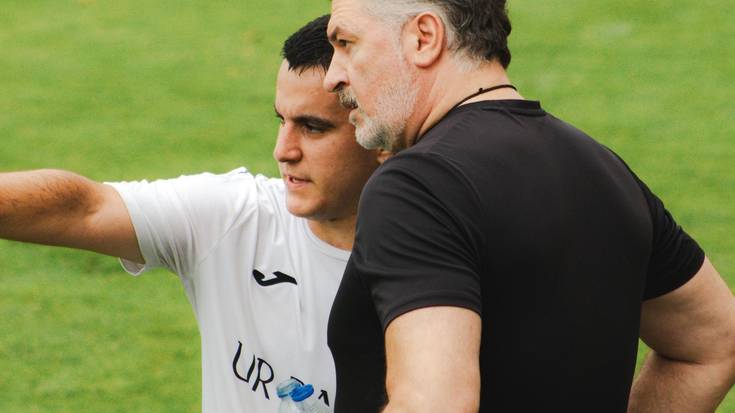 Joseba Rotetak ez du jarraituko gizonezkoen futboleko entrenatzaile karguan