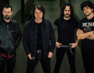 Latzen eta Kuartz taldeen kontzerturako sarrerak