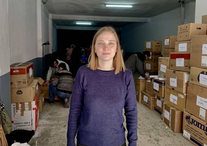 Julia Zhushman: "Errefuxiatuak hartzeko gogoa eta aukera dutenek egin dezatela aurrera, premia ikaragarria baita"