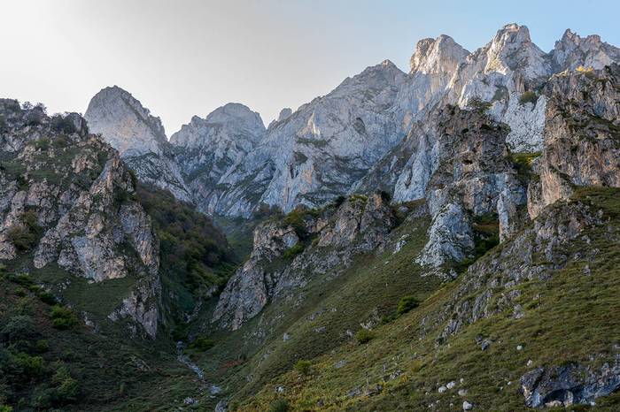 Zabalik dago Javier Landerasen argazki erakusketa Photomuseumen