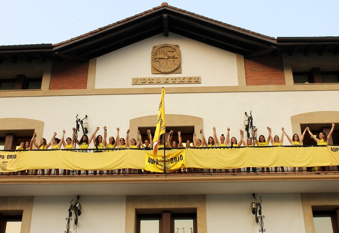 Euskara horia da