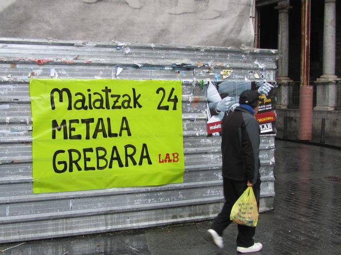 Enpresa handienek metaleko grebarekin bat egingo dutela diote sindikatuek
