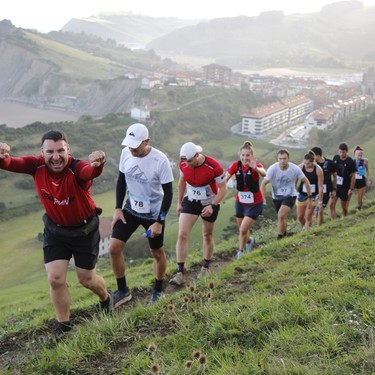 XVII. Zumaia Flysch Trail mendi lasterketa