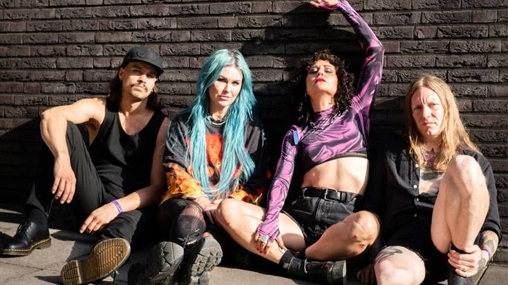 The Baboon Show Azpeitira iritsiko da ostiralean