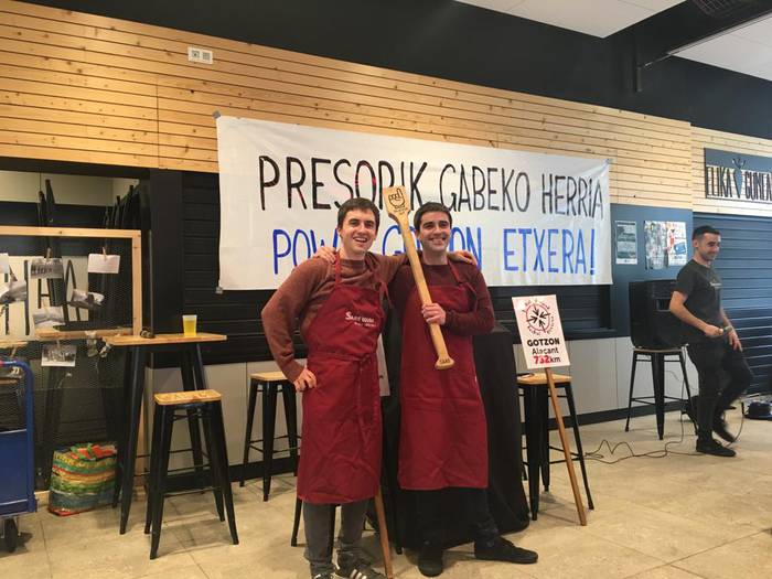 Eritz Unanuek eta Ander Agirrek irabazi dute Azpeitian Sare Eguneko paella lehiaketa