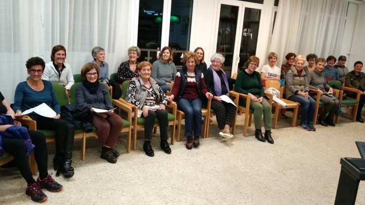 Gabon Koruko abeslariek hasi dituzte entseguak