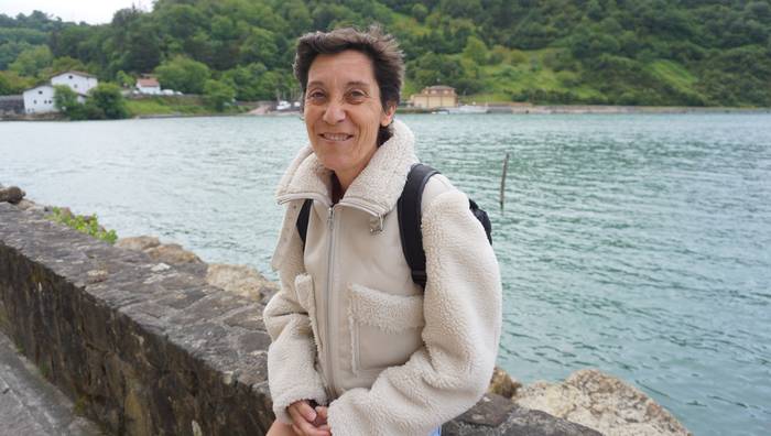 Idoia San Sebastian: "Isuna jartzen eta jasotzen dutenen erdian egoten naiz"