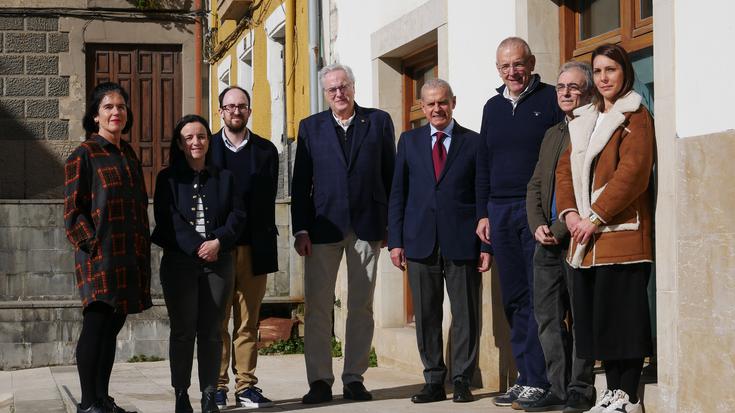 Gizarte zerbitzuetako erabiltzaileei botikak egoki hartzen laguntzeko programa abiatu dute