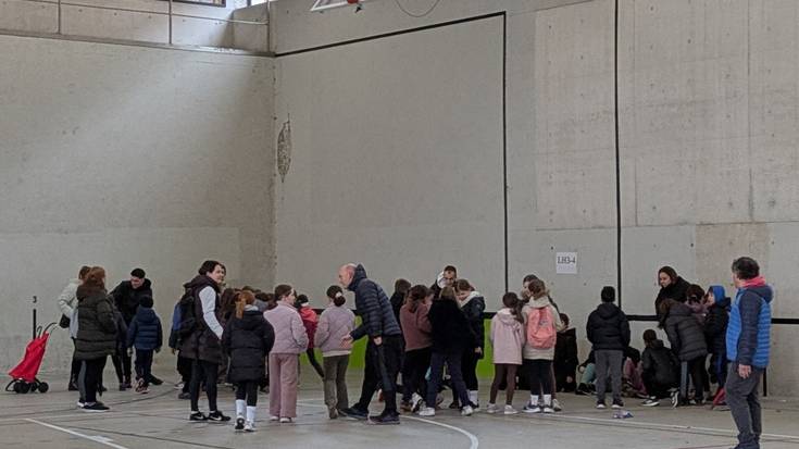 Hirurehun haur eta nerabe inguru ari dira parte hartzen Gabonetako ekintza berezietan