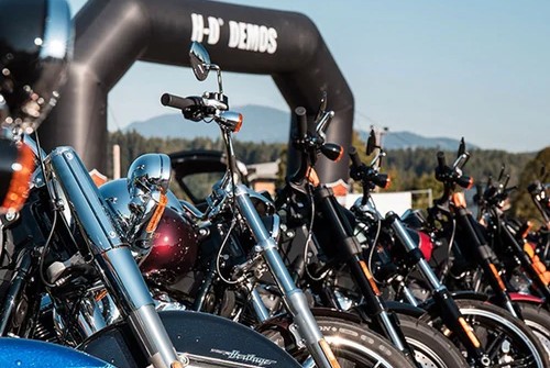 Ortzaikako aparkalekuan Harley Davidson markako motorrak izango dira asteburuan zehar