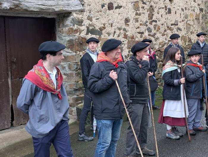 Koplari datoz asteazkena eta zapatua