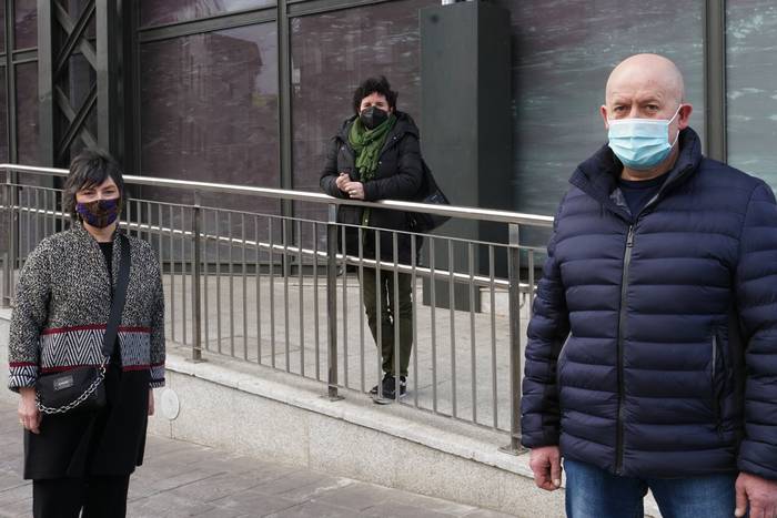 "Esperientzia honek balio dezala ohartzeko saltoki txikiek eta herritarrek elkar behar dugula"