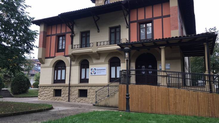 Irailaren 16ra arte egin daiteke matrikula Hizkuntza Eskolan
