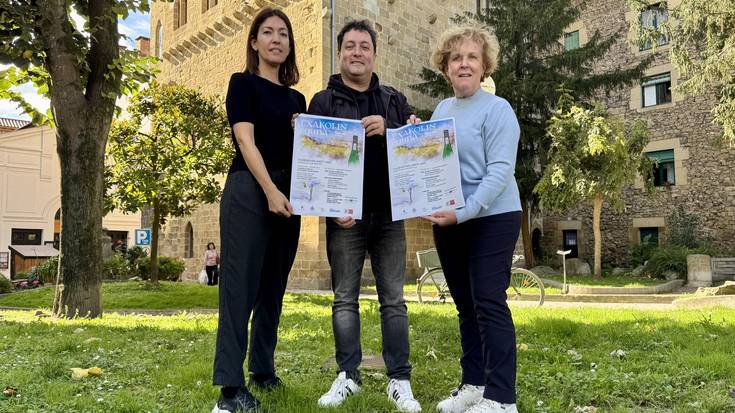 Hamar upategitako txakolina dastatzeko aukera, biharko festan