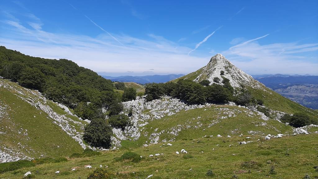 Urriaren 11an Gurutxurturekin Aralarrera