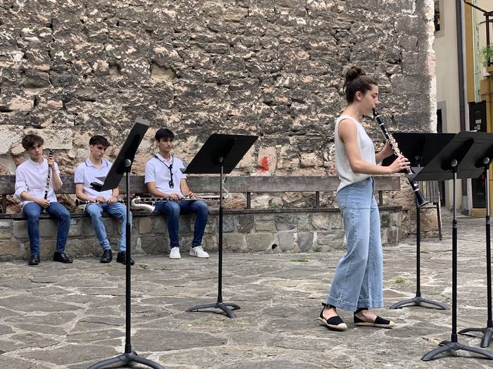 Bertan behera geratu da azaroaren 9an egitekoa zen klarinete laukoteen lehiaketa