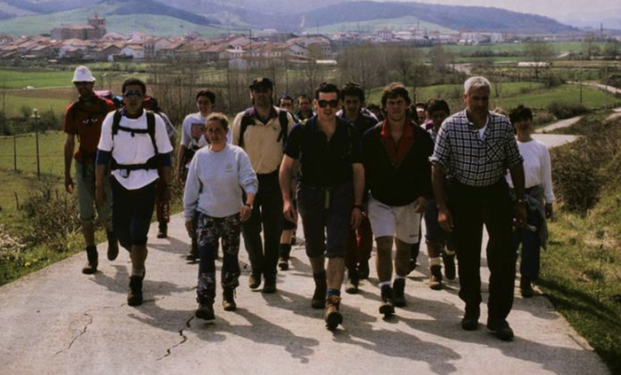 Atzeratu egin dute Lagun Onak Mendi Bazkunaren 75. urtemugako ospakizun eguna