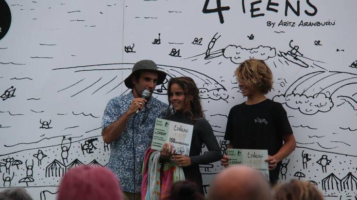 Elia eta Kenyiro Erostarbe izan dira zarauztarrik onenak Zarautz Pro 4Teens surf txapelketan