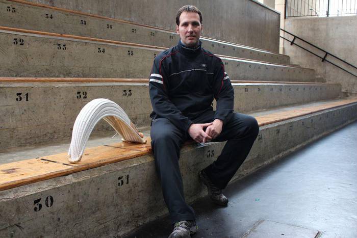 Unai Zubizarreta, erremontista: "Frontoira ilusio gabe irtetea baino nahiago izan dut erremontea lagatzea"