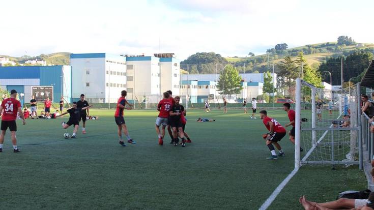 Zazpikoak batzeko unea