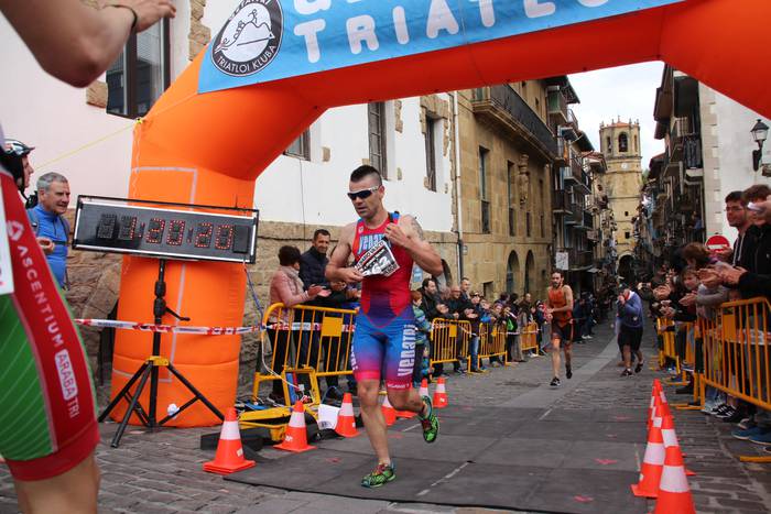Jon Unanue triatleta, Euskadi Irratiko 'Hiru Erregeen Mahaia' saioan