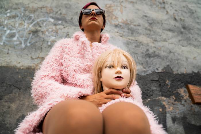 Amaitu dira 'Panpina' eta 'Atzerrian lurra garratz' antzezlanetarako sarrerak