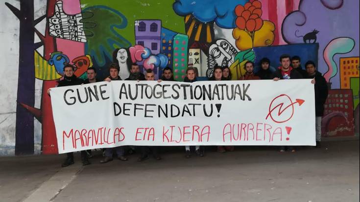 Torreberri Gaztetxeak autobusa jarriko du Iruñeko manifestaziora joateko