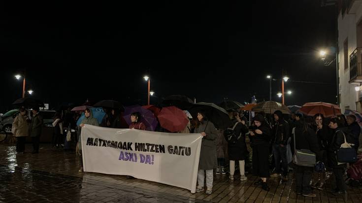 Urbasako hilketa matxista arbuiatu dute dozenaka herritarrek