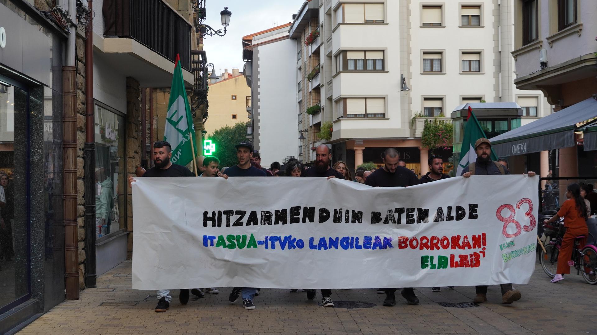 Itasua IATko langileak: "Ez gara edozein akordiorekin konformatuko"