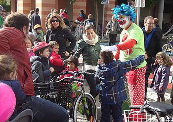 Iñaki Lejarreta txirrindularia omenduko dute Mobi Bike Egunean, igandean