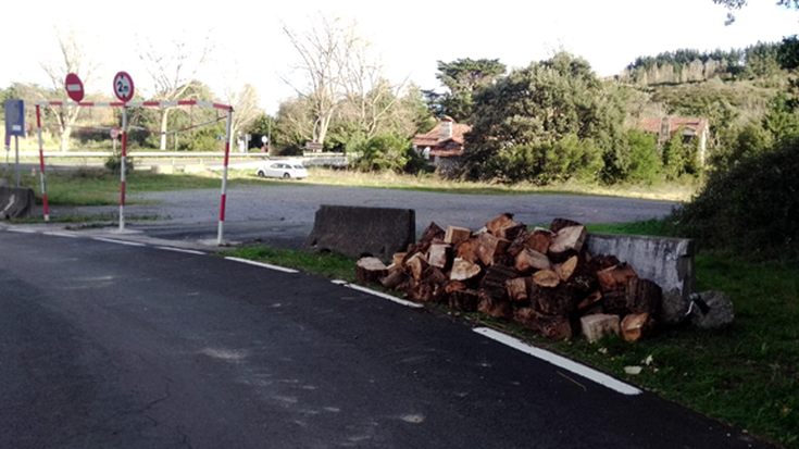 Sutarako egurra jarri dute herritarren eskura