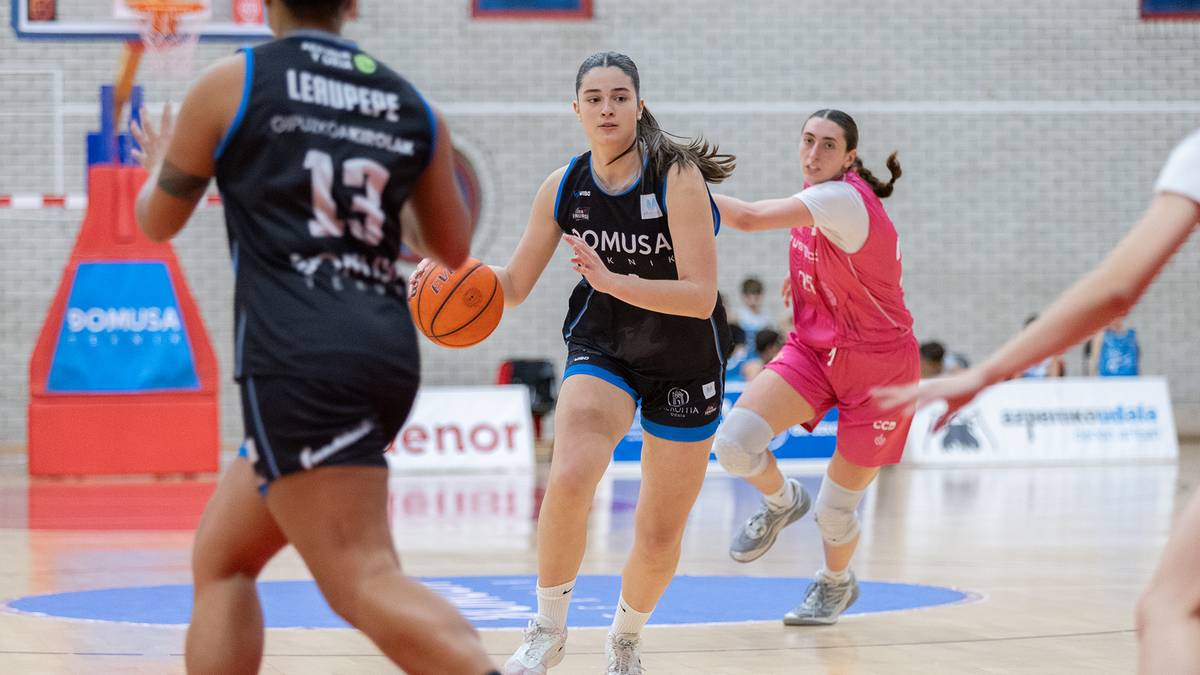 Espainiako 18 urteko selekzioarekin aritzeko deitu dute Nora Arozena
