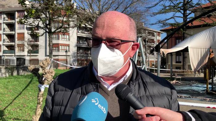 Gaztaneneako gertaeraren harira Azkoitiko alkateak egindako adierazpena, bideoan