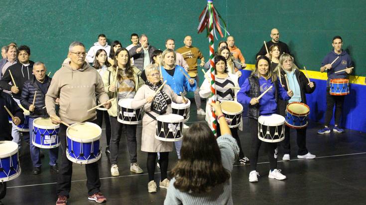 Helduen danborradako entsegua