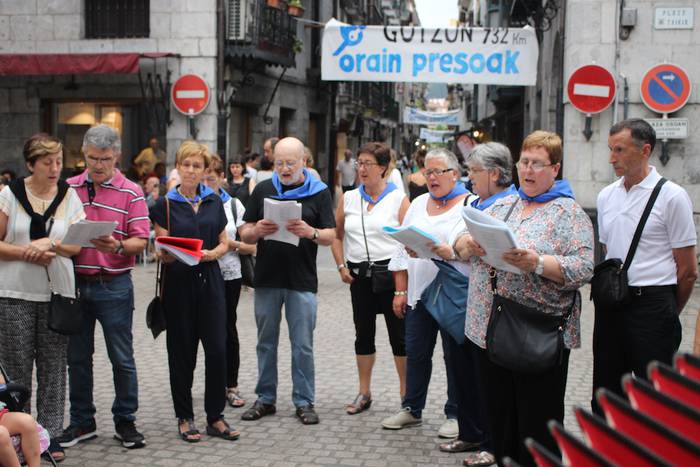 Azpeitiko Kantujira taldeak kalejirarekin eta afariarekin ospatuko du Santa Xixili eguna